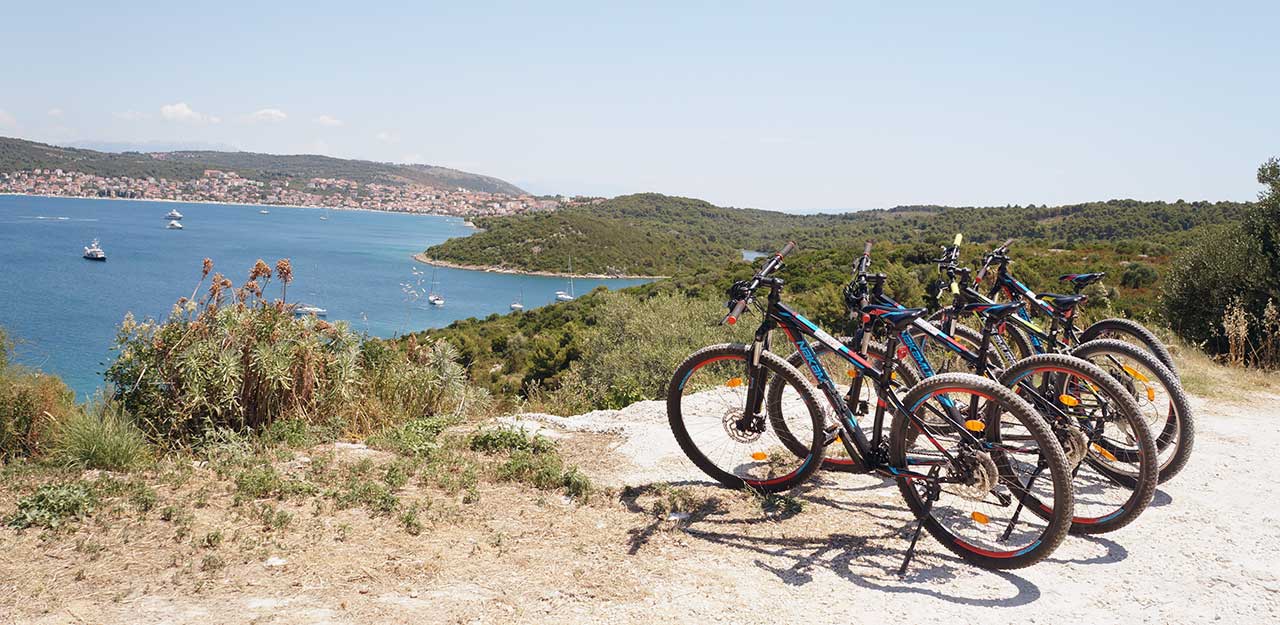 Riviera Okrug Trogir - Pistes cyclables sur la péninsule de Čiovo