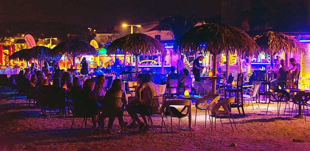 Riviera Okrug-Trogir Toć Beach by night